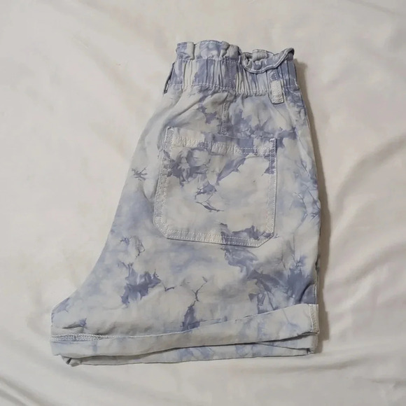 Universal Thread Women's High-rise Paperbag Shorts, Color Blue Marbled Size S - Picture 6 of 16